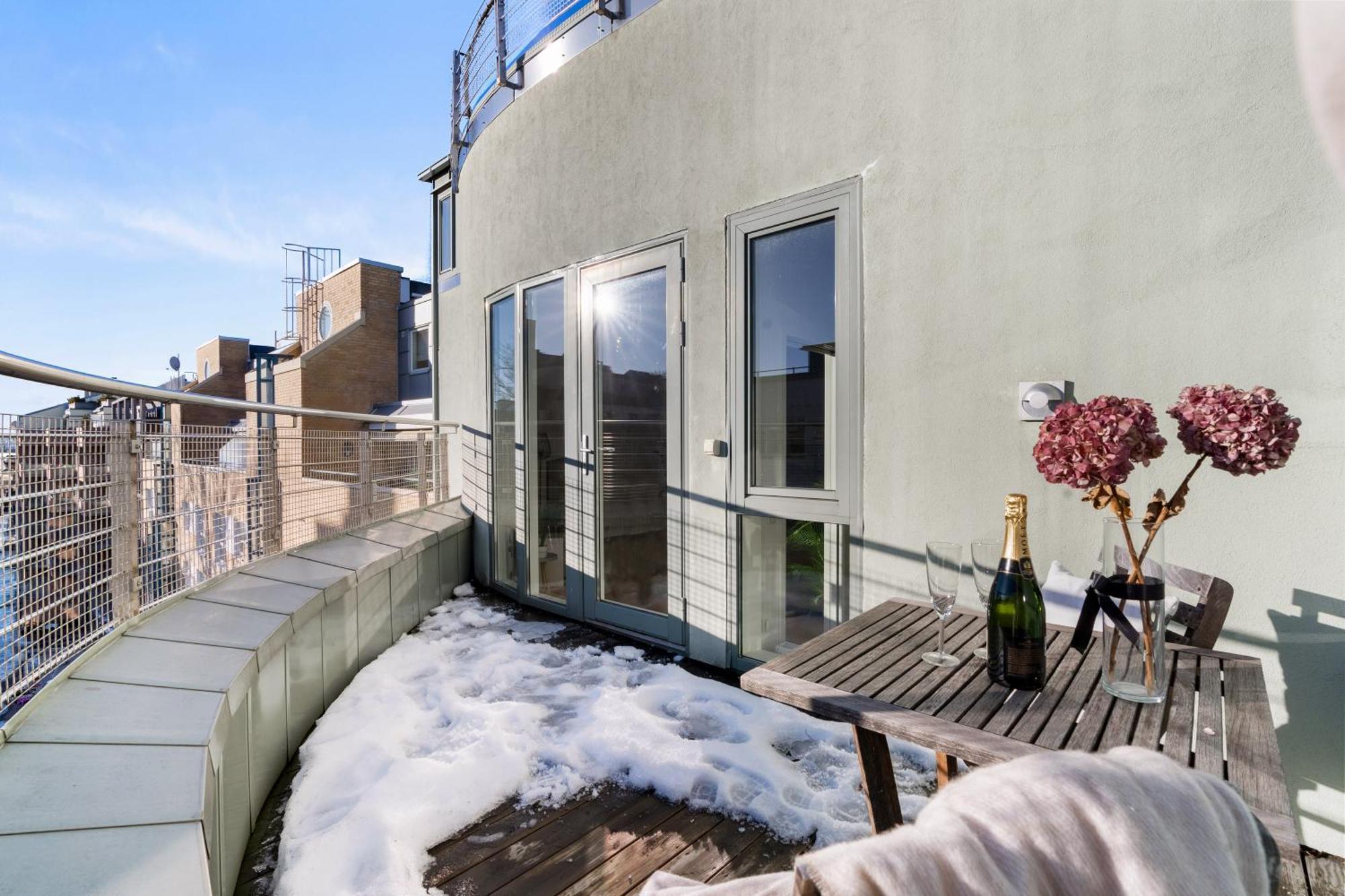 Top Floor With Balcony - Super Central - 5 Pax オスロ エクステリア 写真